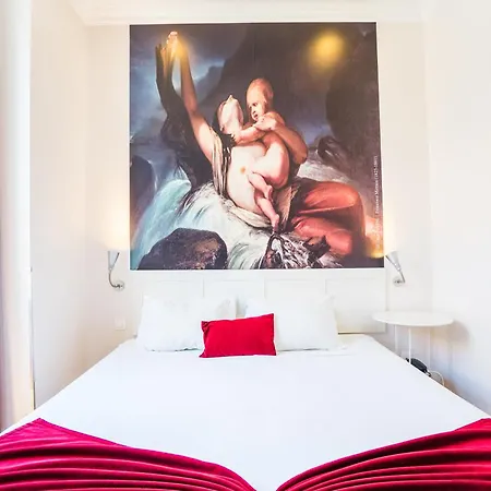 Aparthotel Arsenal 3*