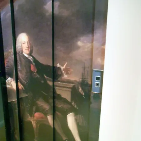 Lägenhetshotell Arsenal 3*