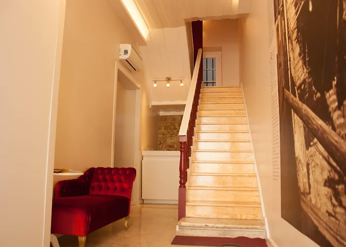 Aparthotel Arsenal 3*