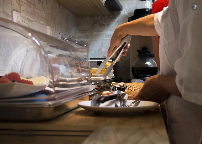 Arsenal Apart-hotel 3*