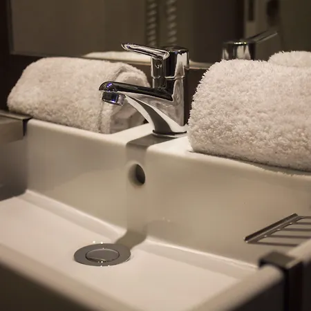 Arsenal Appart hôtel 3*